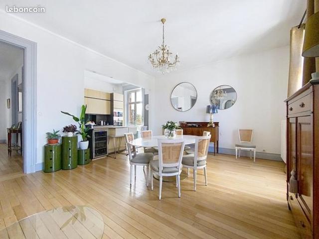 Appartement 4 pièces 166 m²