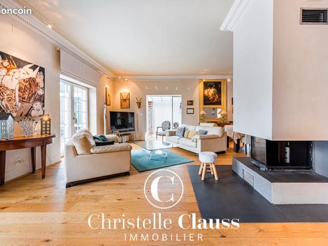 Appartement 4 pièces 166 m²