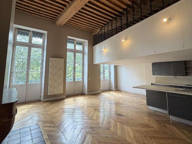 Appartement 4 pièces 168 m²