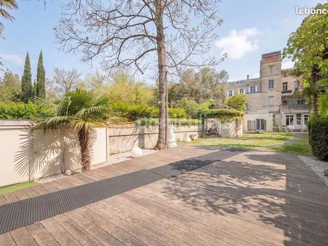 Appartement 4 pièces 168 m²