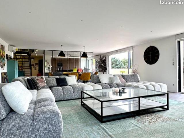 Appartement 4 pièces 170 m²