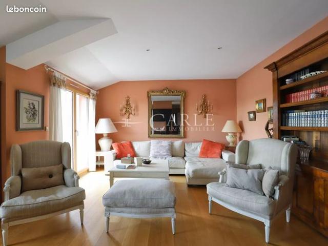 Appartement 4 pièces 171 m²