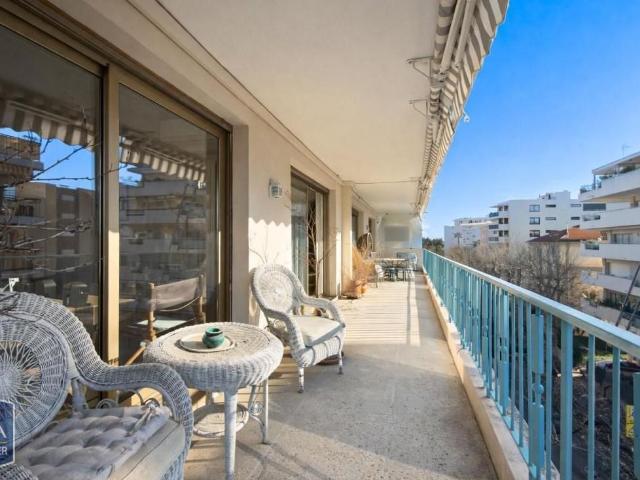 Appartement 4 pièces 173 m²