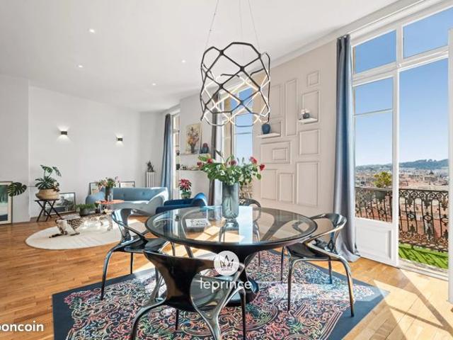 Appartement 4 pièces 175 m²