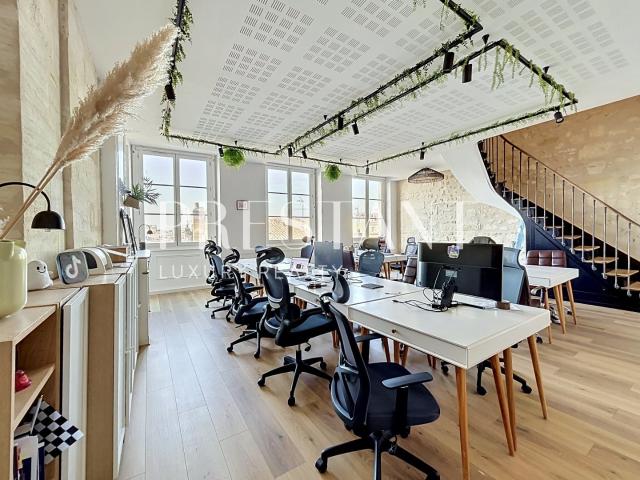 Appartement 4 pièces 177 m²
