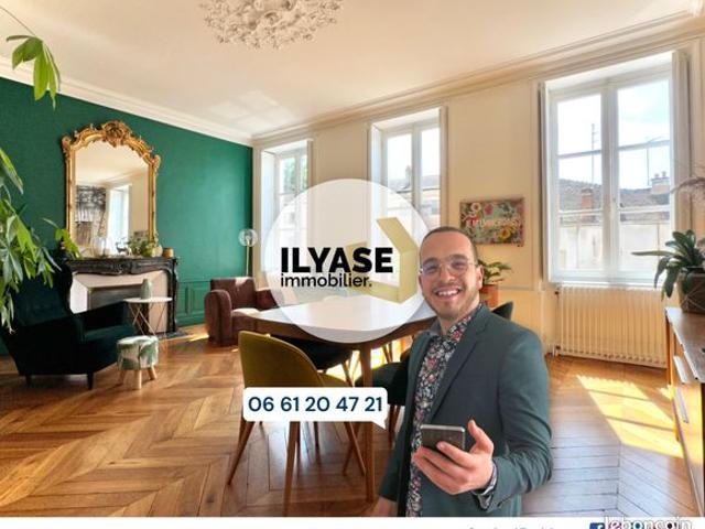 Appartement 7 pièces 178 m²
