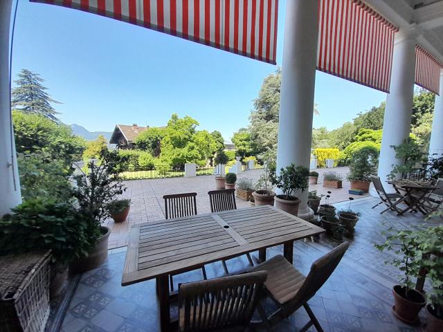 Appartement 4 pièces 178 m²