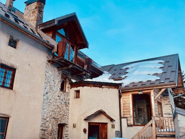 Appartement 4 pièces 180 m²