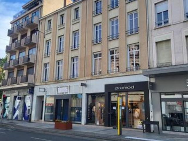 Appartement 4 pièces 180 m²