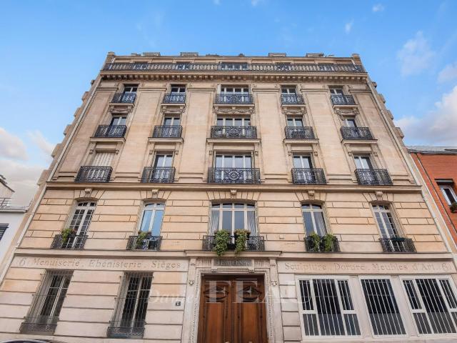 Appartement 4 pièces 185 m²