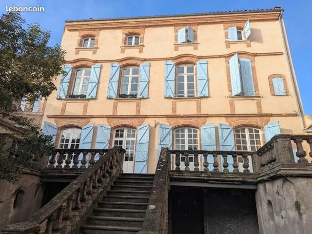 Appartement 4 pièces 185 m²