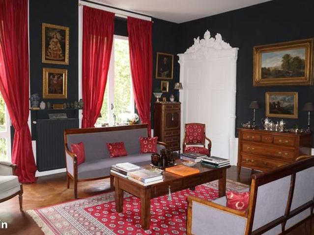 Appartement 4 pièces 186 m²