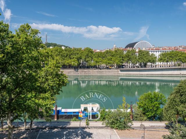 Appartement 4 pièces 189 m²