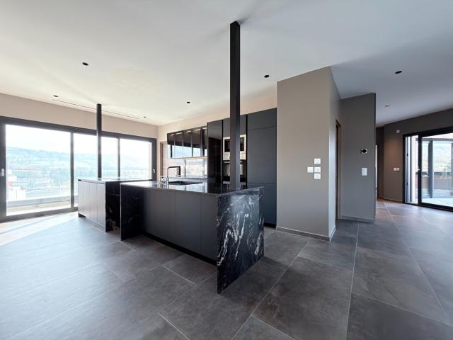 Appartement 4 pièces 191 m²