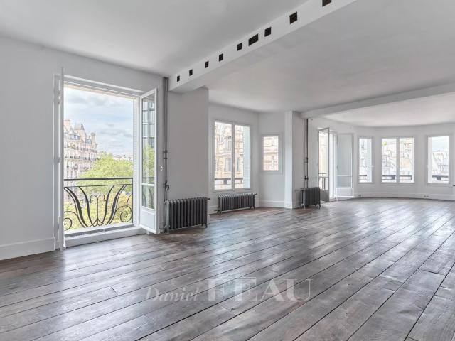 Appartement 4 pièces 191 m²