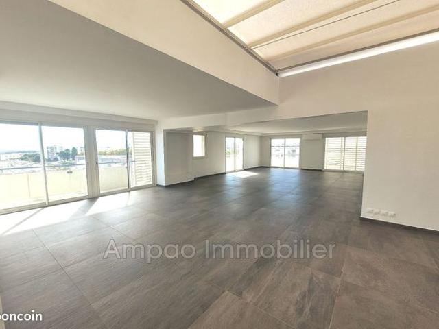 Appartement 4 pièces 250 m²