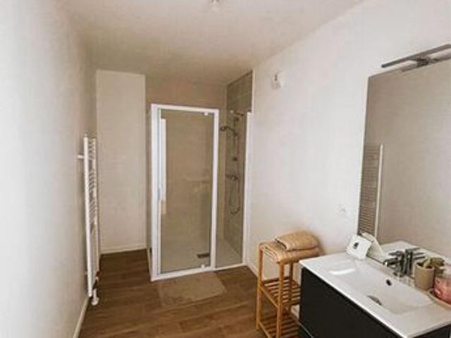 Appartement 4 pièces 27249