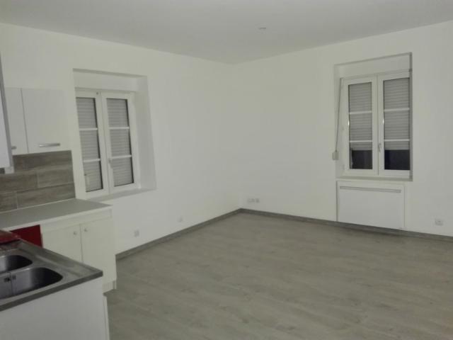 Appartement 3 pièces 66 m² avec place de parking – Gray centre