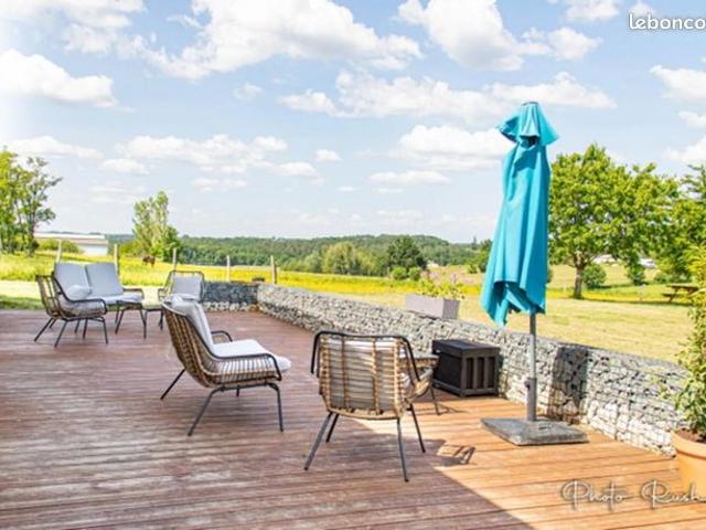 Appartement 4 pièces 332 m²