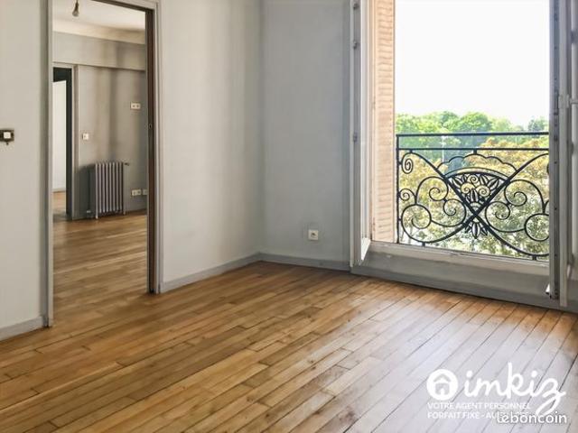 Appartement 4 pièces Vincennes immeuble face Bois