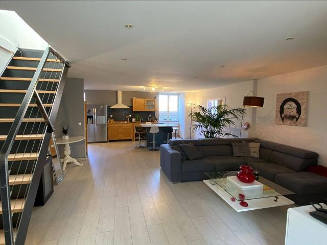 Appartement 4 pièces – VILLEURBANNE