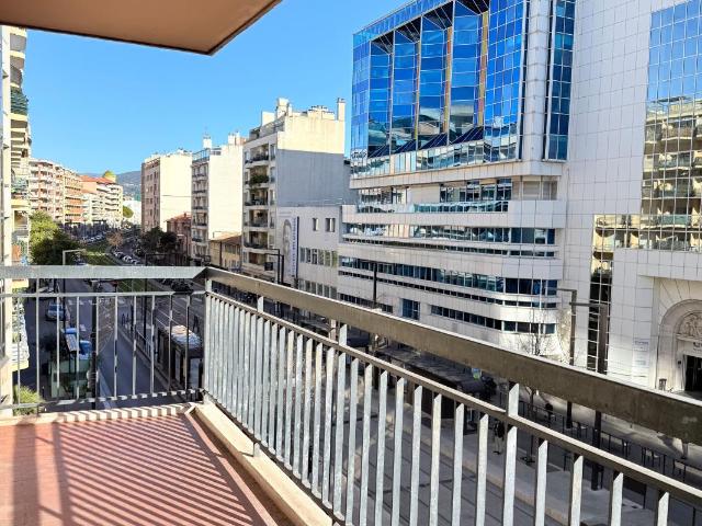 Appartement 4 pièces à Nice proche de la mer