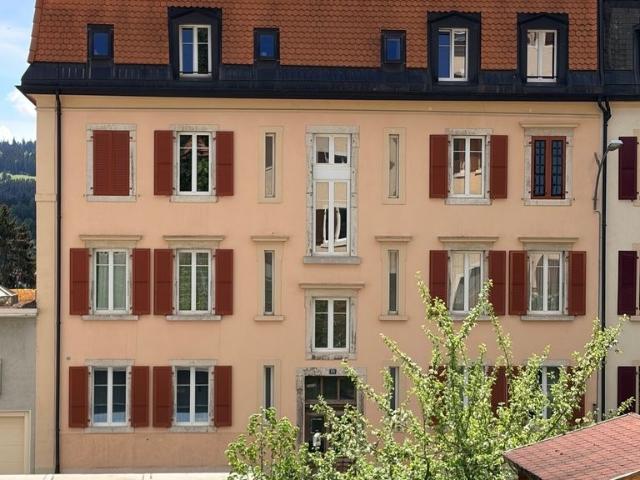 Appartement 4 pièces à louer à La Chaux de Fonds Flatfox