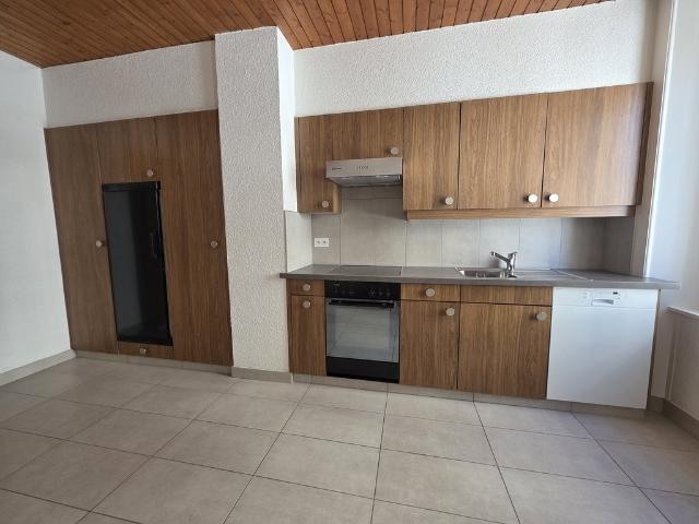 Appartement 4 pièces à louer à La Chaux de Fonds Flatfox