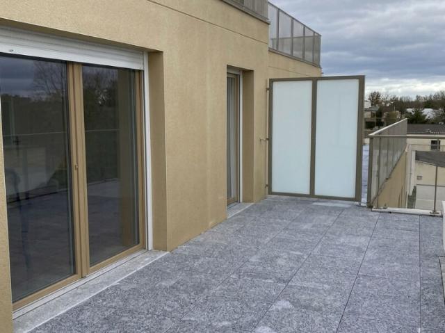 Appartement 4 pièces à louer à Savigny le Temple Exclusivité Guy Hoquet COMBS LA VILLE