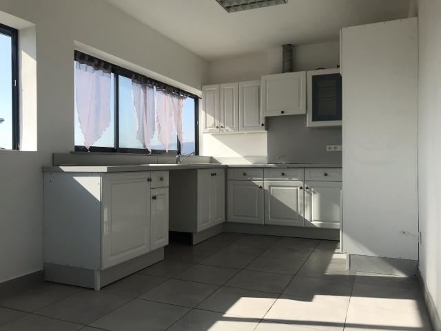 APPARTEMENT 4 PIECES A PUGET SUR ARGENS
