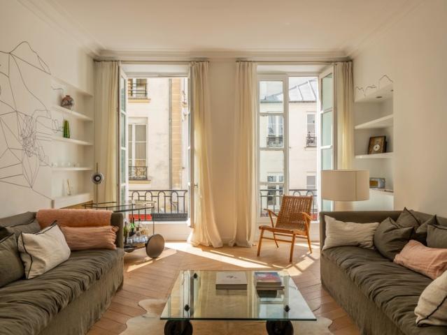 Appartement traversant calme et lumineux Vendôme / Saint Honoré