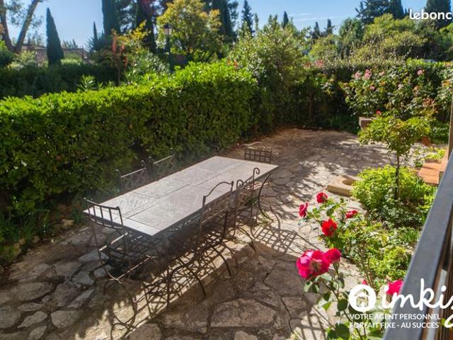 Appartement 4 pièces au calme, rez de jardin