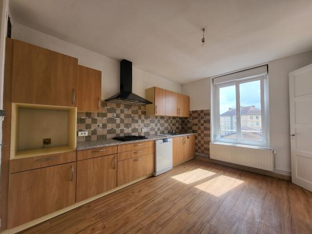Appartement 4 pièces avec garage Saint Dié des Vosges