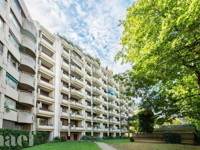 Appartement 4 pièces avec grand balcon !
