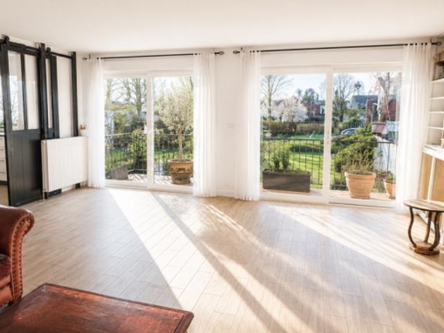 Appartement 4 pièces avec terrasse et jardin