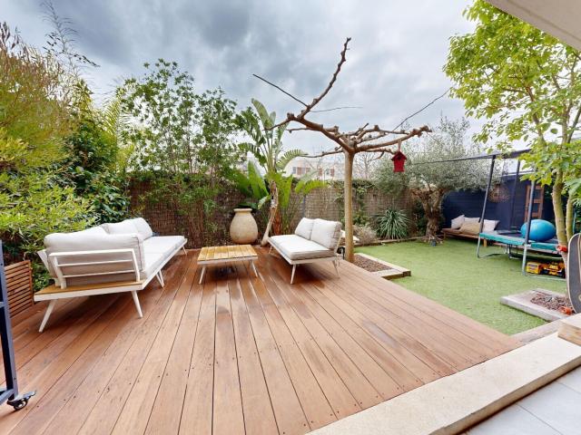 APPARTEMENT 4 PIECES AVEC TERRASSE JARDIN PARKING CAVE