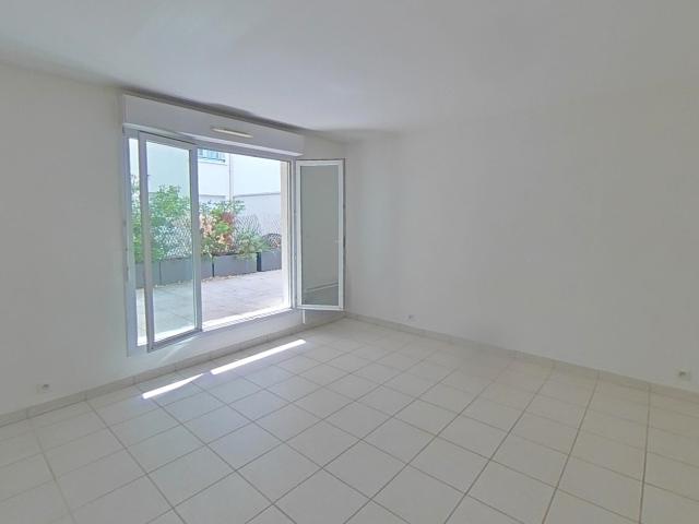 Appartement 4 pièces avec terrasse privative
