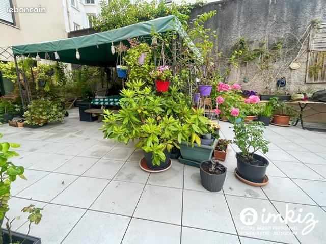 Appartement 4 pièces avec Terrasse