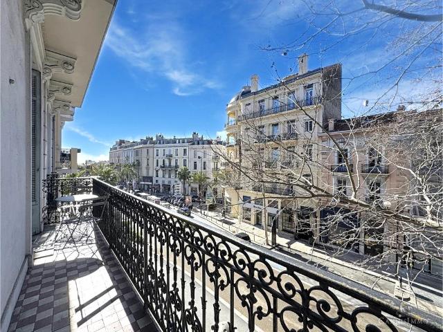 Appartement 4 Pieces Cannes Centre Ville 4P 3 Chambres 98. 98m² Cannes