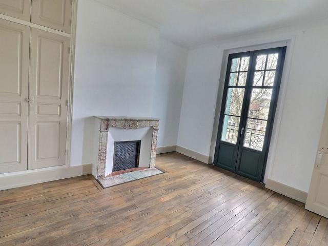 Appartement 4 pièces centre ville Figeac