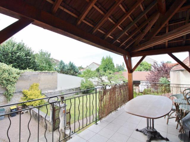 Appartement 4 pièces Chalon sur Saône 137.00m² 1205€ à louer l'Adresse