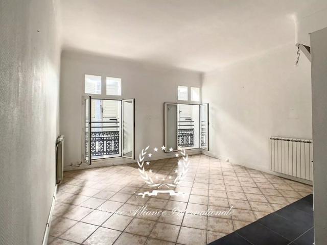 Appartement 4 pièces + chambre de service Bourgeois Cannes Banane