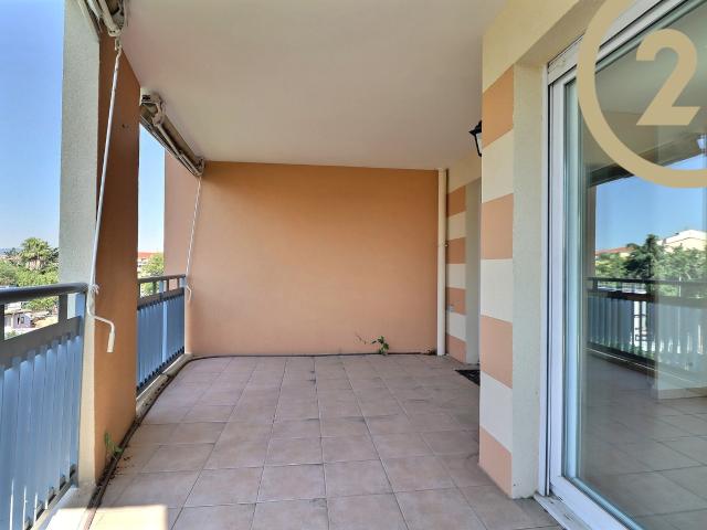 VENTE FREJUS APPARTEMENT 4 PIECES DE 83M2
