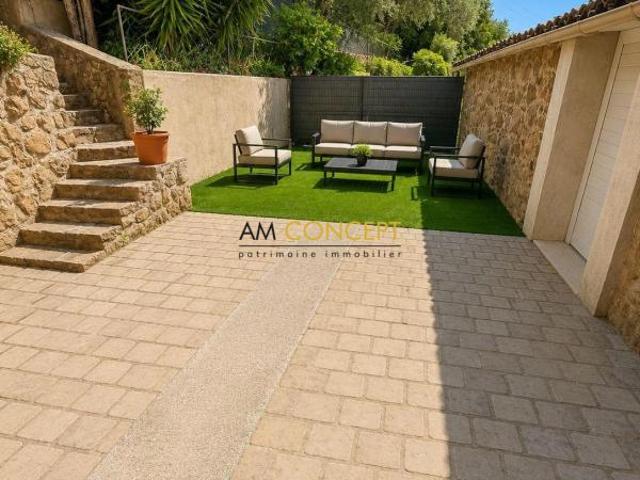 Appartement 4 pièces de 92 m² dans le domaine de Castellar