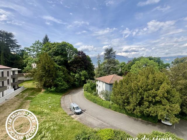 Appartement 4 pièces de 103 m2 Poisat 38320