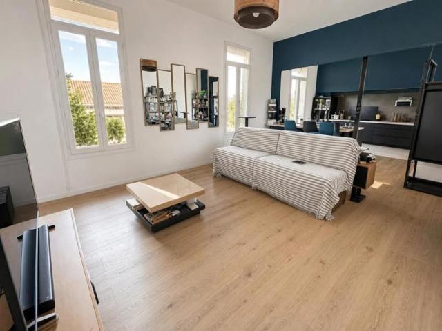 Appartement 4 pièces de 148 m² à Cazouls lès Béziers
