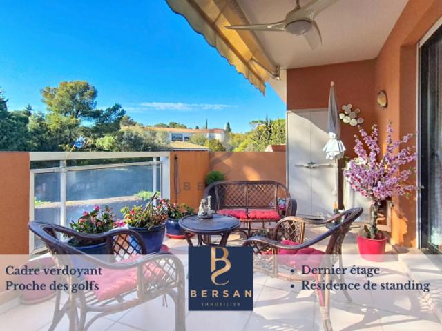 APPARTEMENT 4 PIÈCES DERNIER ÉTAGE À VALESCURE AVEC TERRASSES ET GARAGE