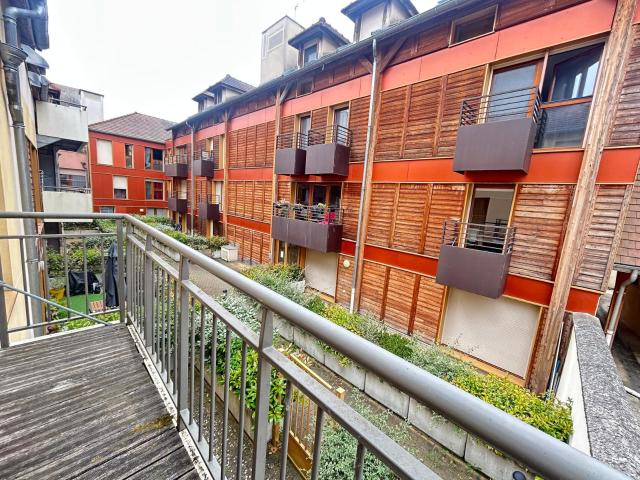 APPARTEMENT 4 PIECES EN PLEIN COEUR DU CENTRE VILLE