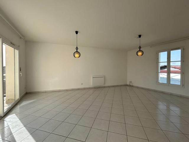 Appartement 4 pièces Jonzac 92.47m² 675€ à louer l'Adresse
