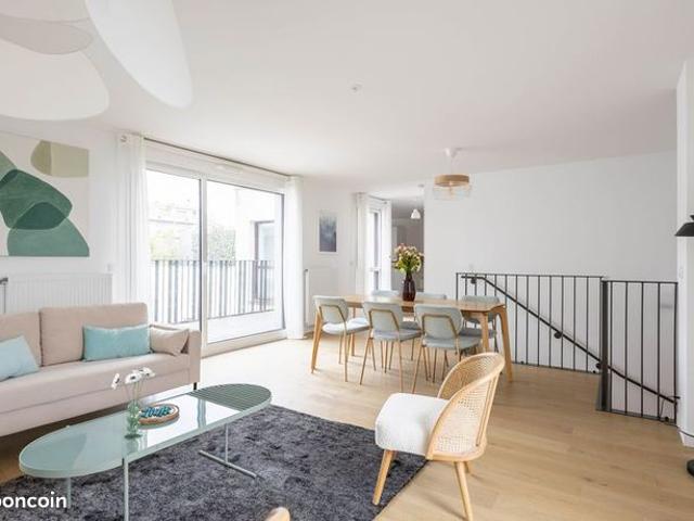 Appartement 4 pièces LAC EN SCÈNE